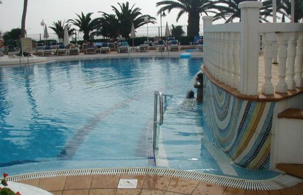 600×350-SolLanzarote-Pool.jpg