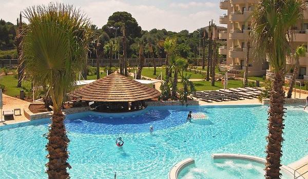 Vele gehandicapten vakanties binnen en buiten de EU | 600×350-_Piscina_Protur_Biomar_Gran_Hotel_y_Spa_Mallorca_Sa_Coma.jpg | Vele gehandicapten vakanties binnen en buiten de EU